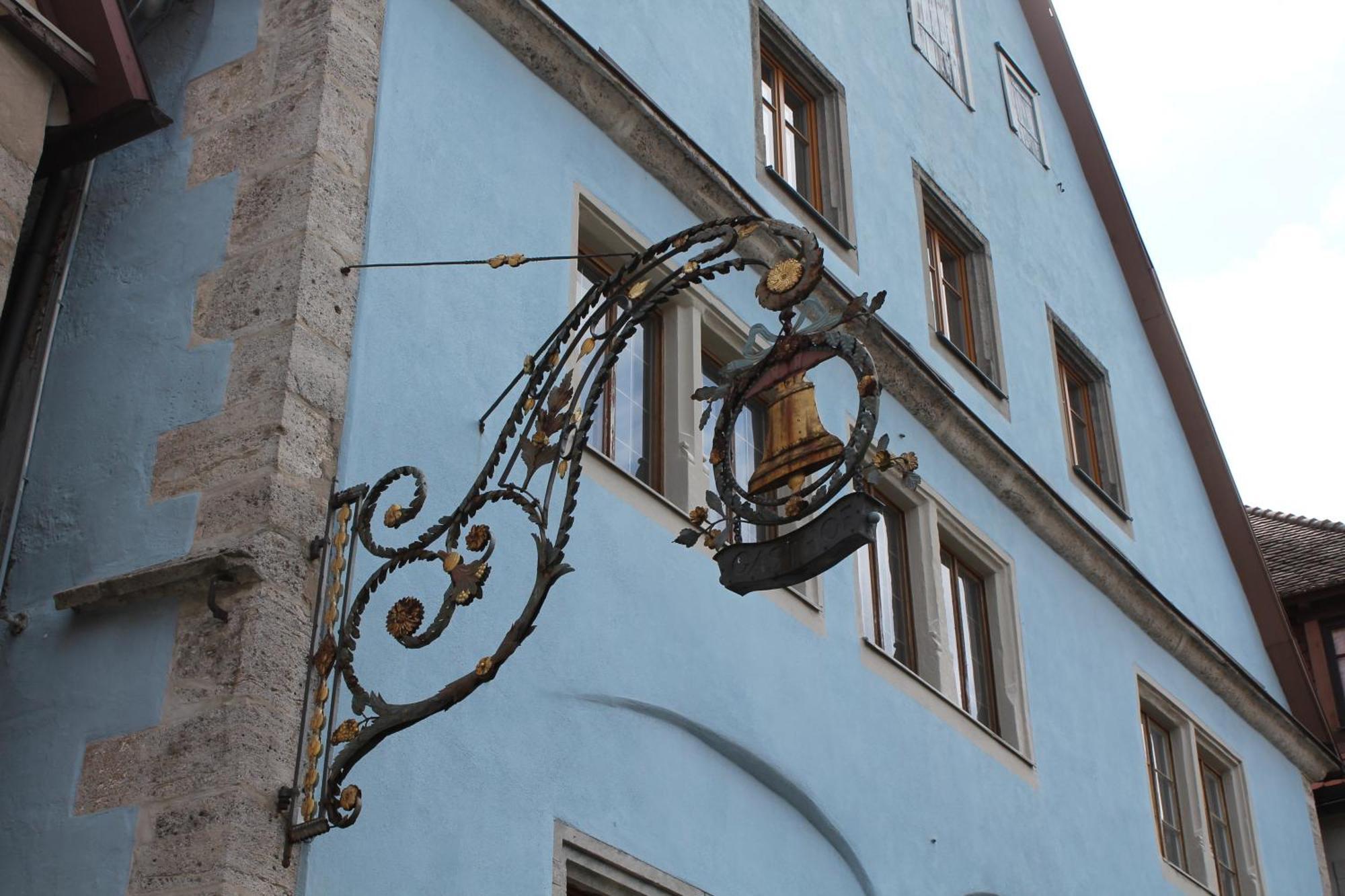 Glocke Weingut Und Hotel Rothenburg ob der Tauber Exterior foto
