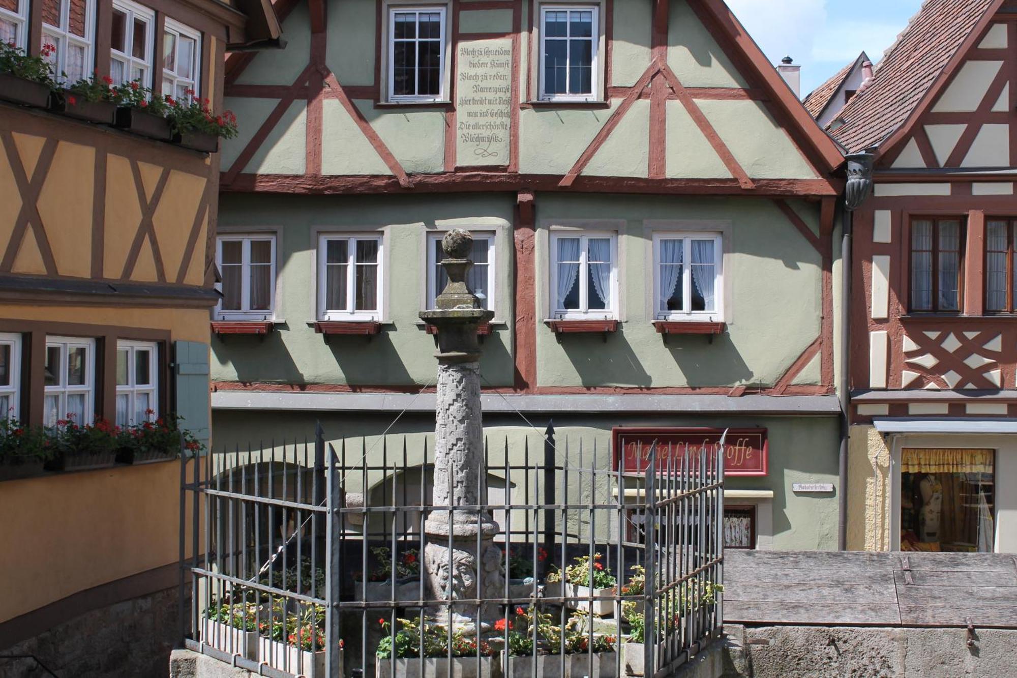 Glocke Weingut Und Hotel Rothenburg ob der Tauber Exterior foto